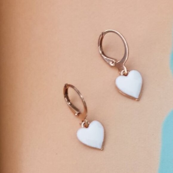 Heart Gold White Dangle Earrings Charm Women Fashion Casual Formal Jewelry Gift - Picture 3 of 3